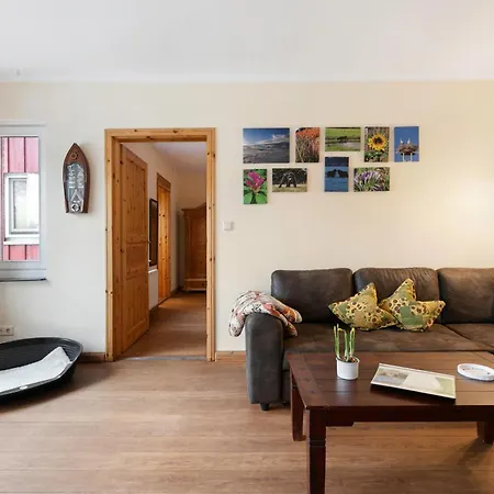 Bis 6 Hunde Mit Garten アパート *